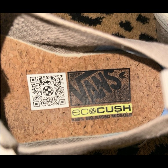 Vans - Picture 7 of 7